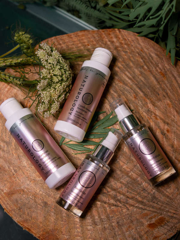 Kit Viagem + Sérum Revitalize Naturology — Hidratação Completa
