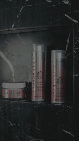 Shampoo Revitalize Naturology 300ml — Nutrição, Maciez e Brilho